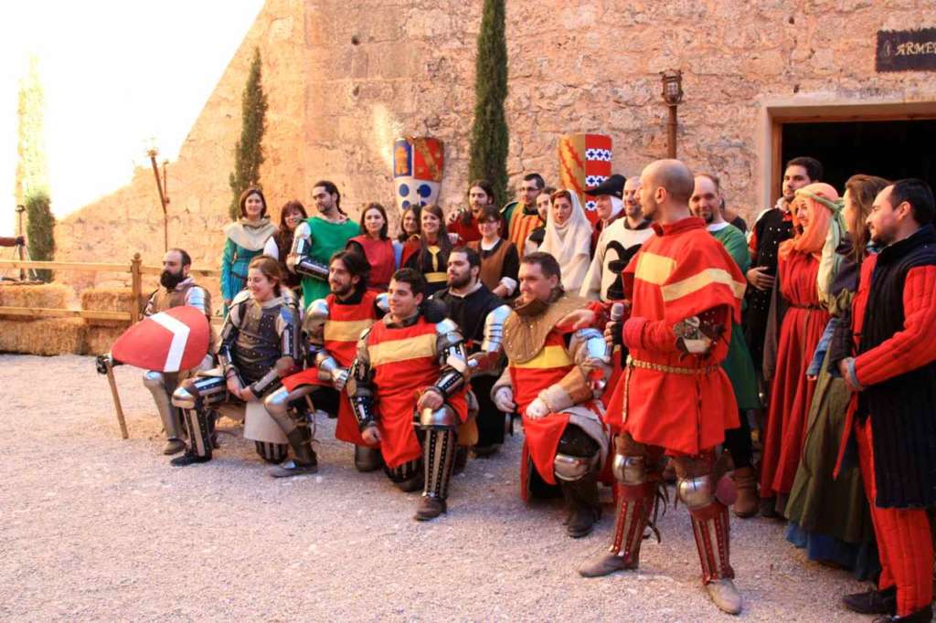 El deporte de la Lucha o Combate Medieval. Castillo de Belmonte, Cuenca, España.